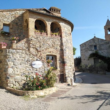 La Vecchia Corte San Gimignano Exterior photo