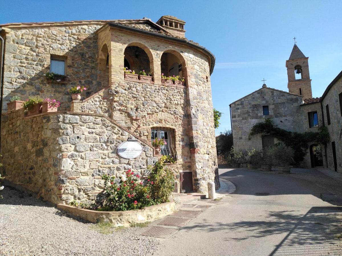 La Vecchia Corte San Gimignano Exterior photo