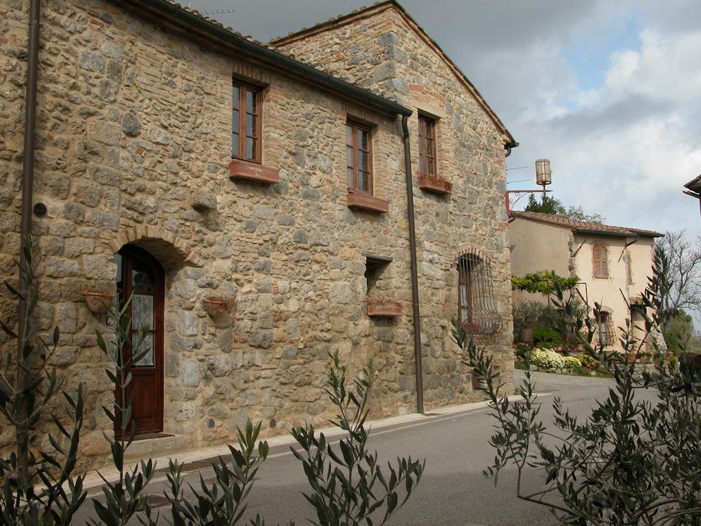 La Vecchia Corte San Gimignano Exterior photo